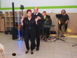 Mit Musik zur Menschlichkeit-VinziRast 8.03.2025